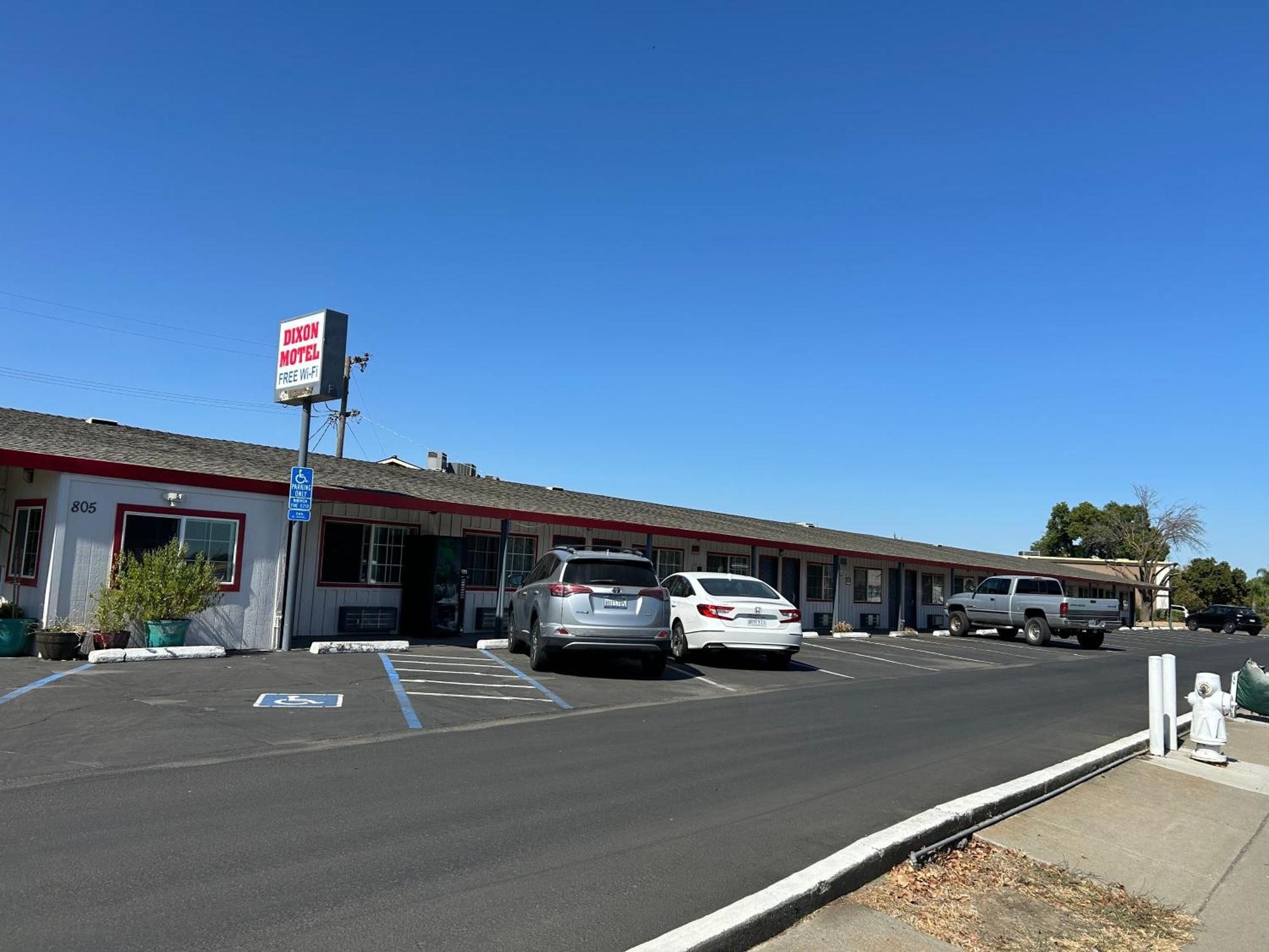 Dixon Motel Bagian luar foto