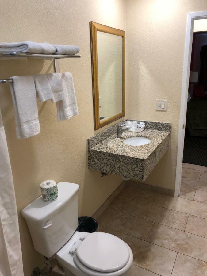 Dixon Motel Bagian luar foto